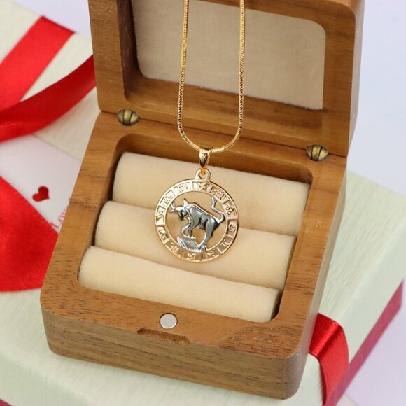 "Rose Gold Taurus Zodiac Pendant with Bull Motif and Symbol Ring, XPPT1446 - Picture 9 of 12